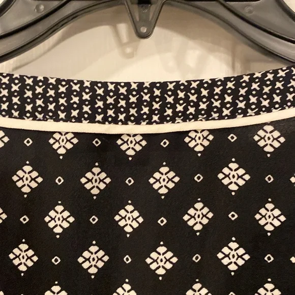 Loft Long sleeve blouse -M - Picture 8 of 9